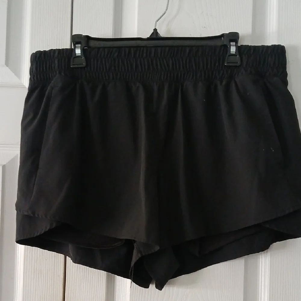 Avia black running workout athletic shorts Sz XXL NWOT